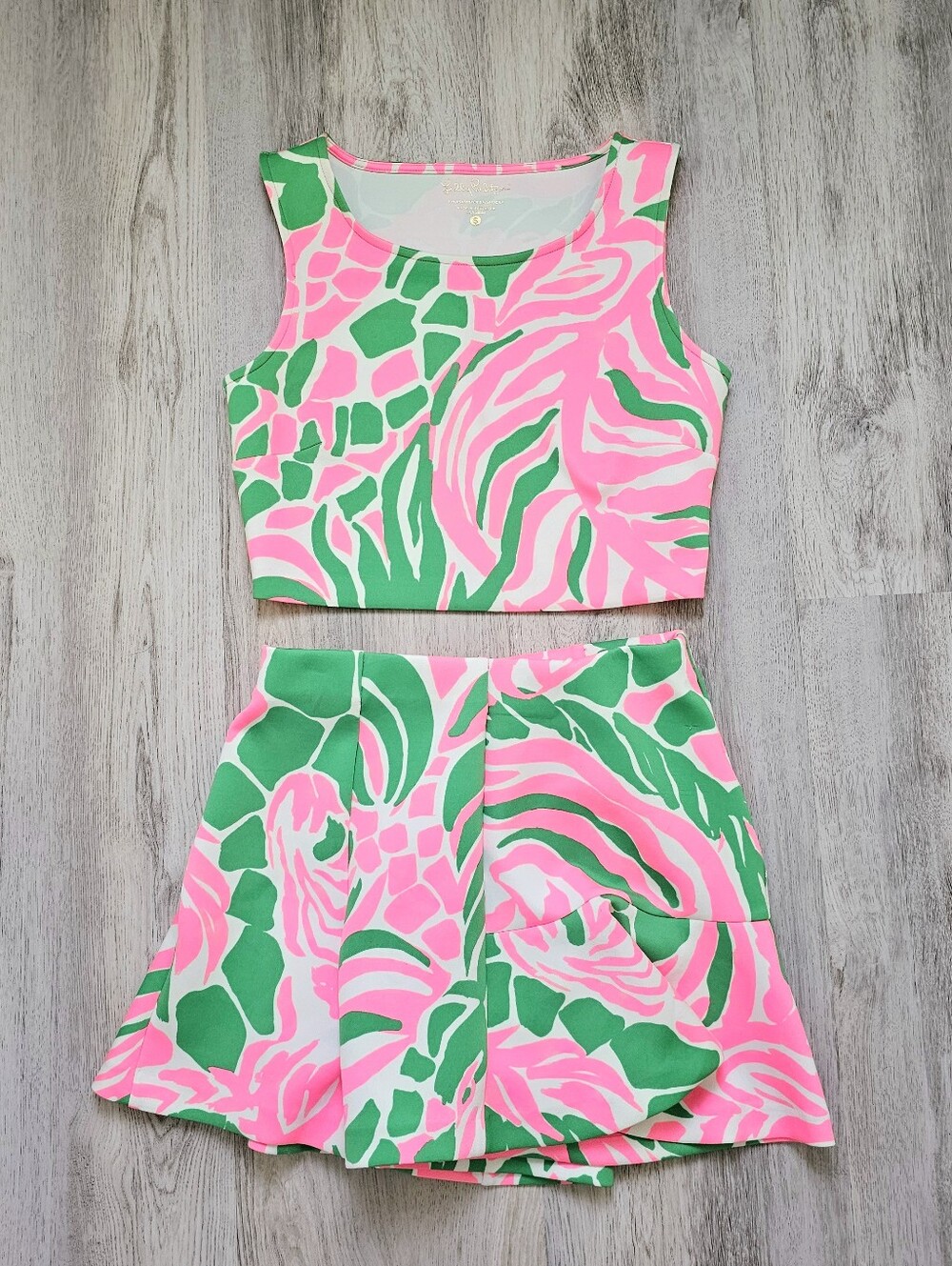 Lilly Pulitzer Matching Two-piece Summer Short Set